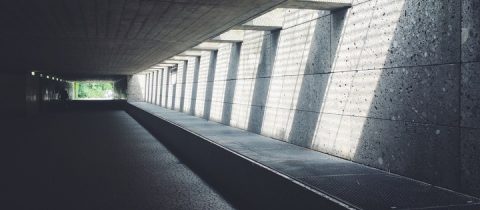 light-white-perspective-tunnel
